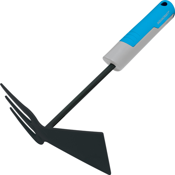 Metal garden cultivator for efficient soil loosening